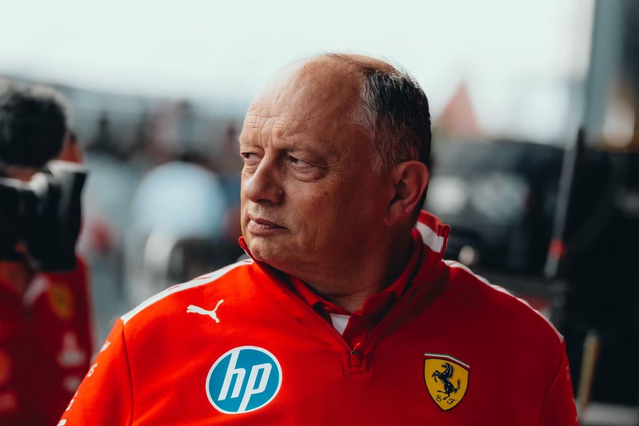 El regreso de la cultura del espagueti: cuando Maranello confunde el mando con la arrogancia