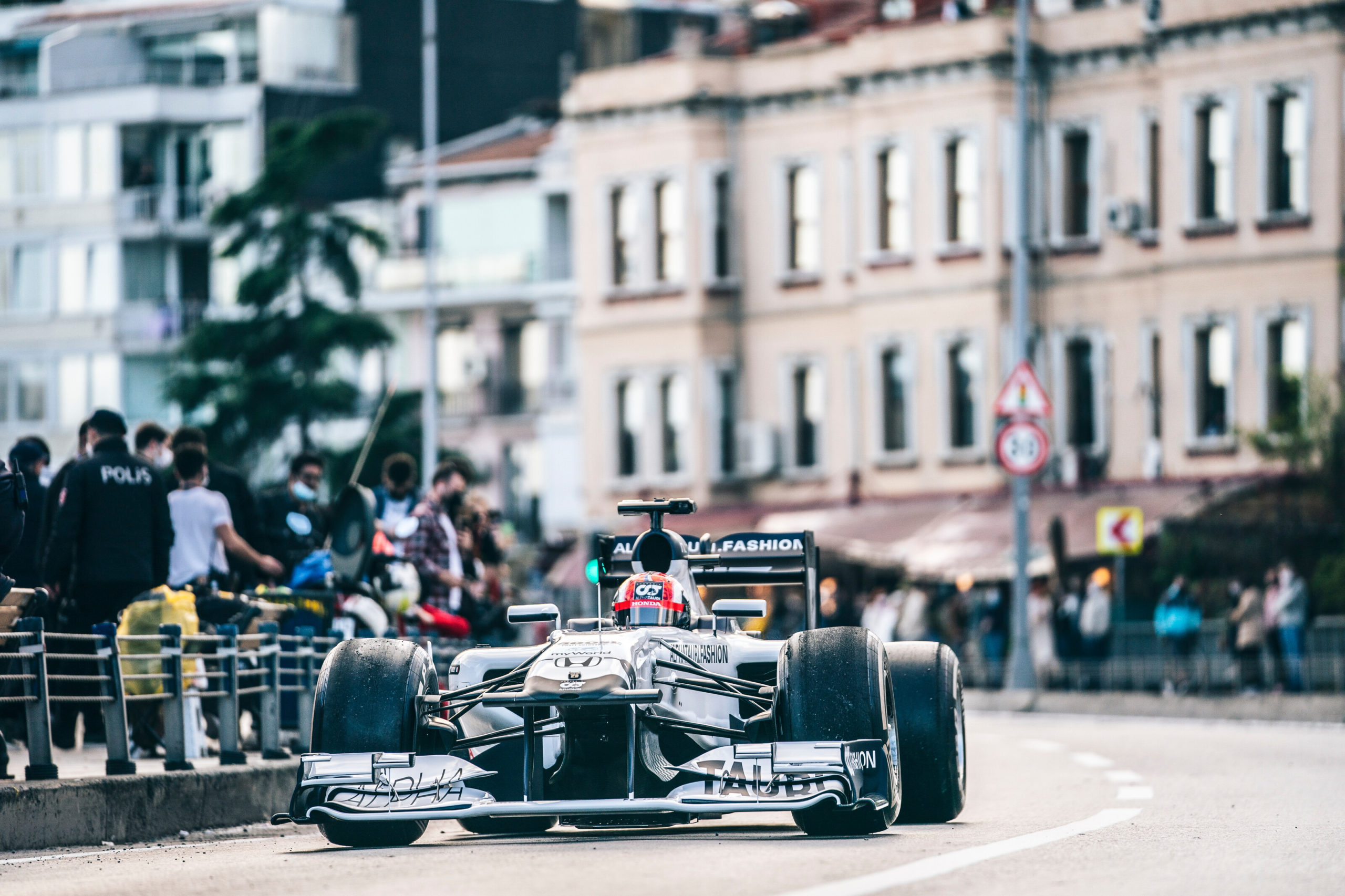 Pierre Gasly Estabmul