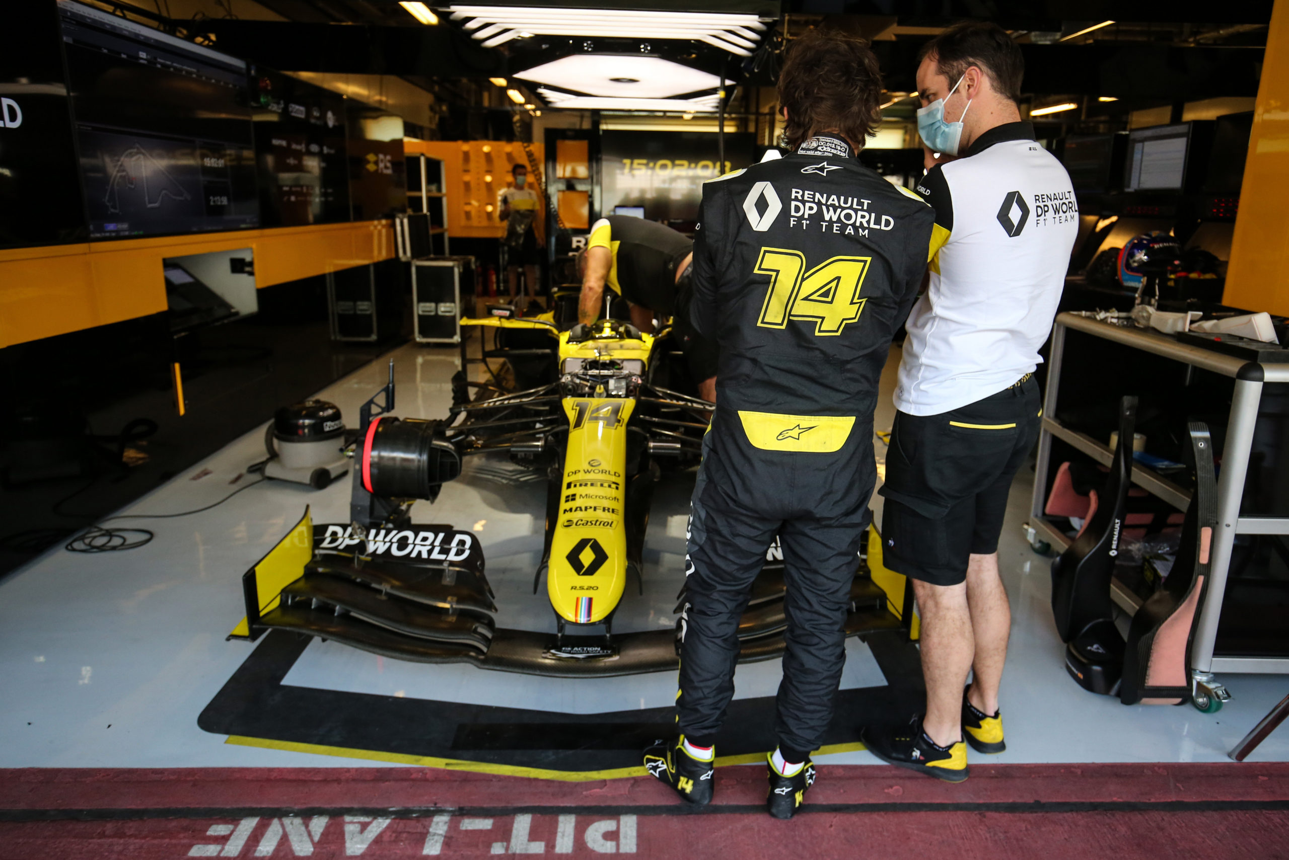 Fernando Alonso, test de Abu Dhabi 2020, jovenes pilotos, Renault RS20