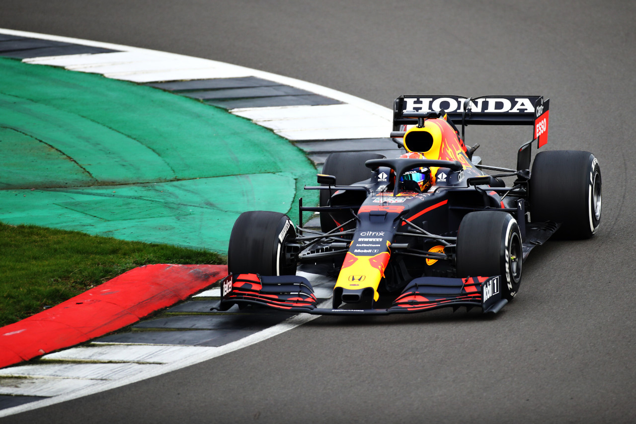 Alexander Albon RB15
