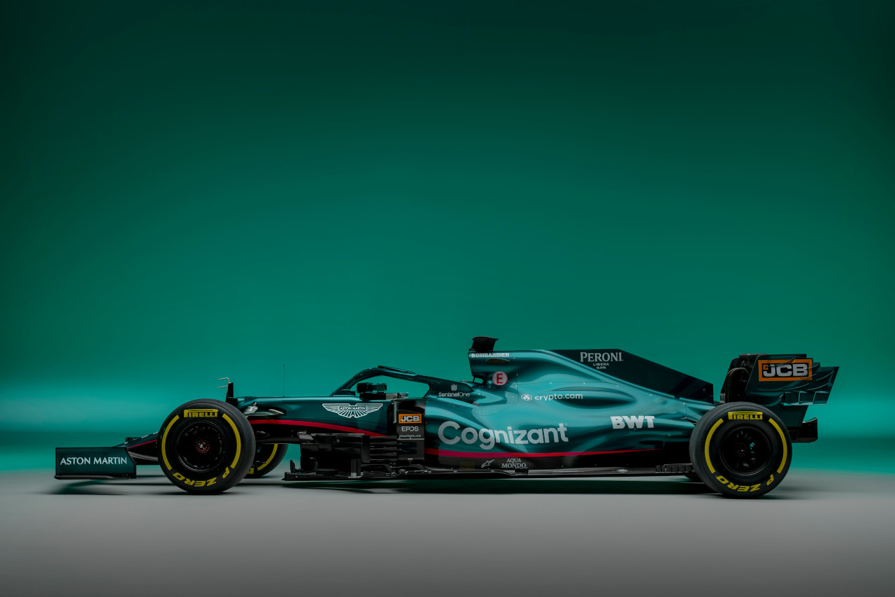Aston Martin AMR21