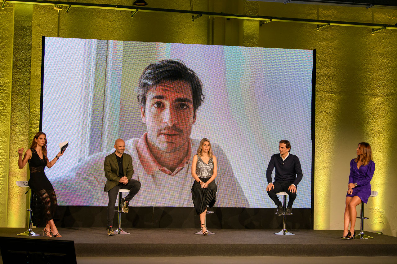 DAZN Carlos Sainz