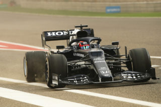 Tests F1 Bahrein Tsunoda