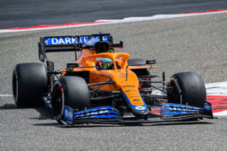 Tests F1 Bahrein MCL35M