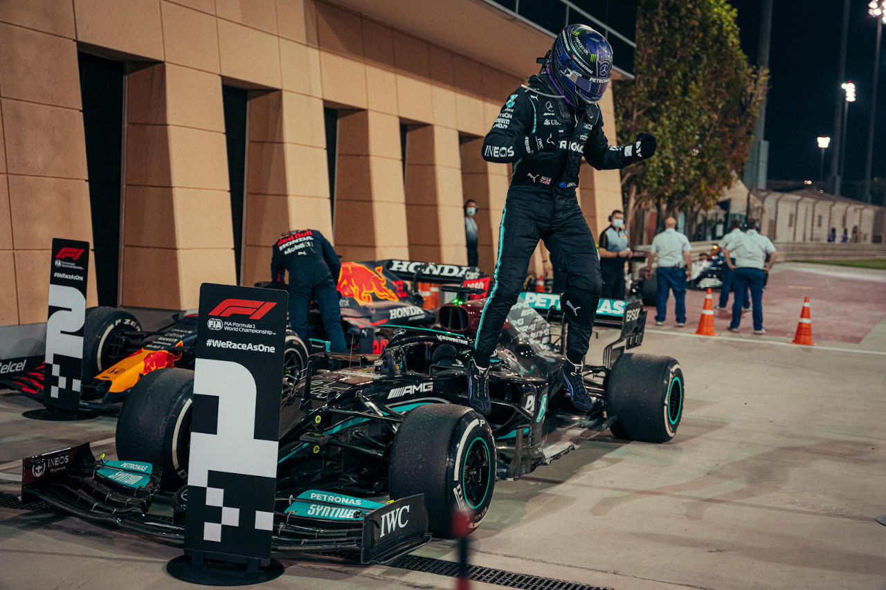 Hamilton victoria Bahrein 2021