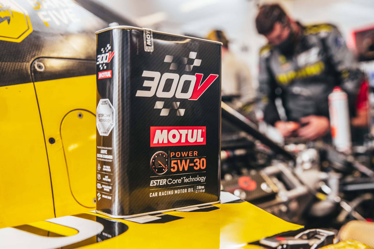 Motul 300V