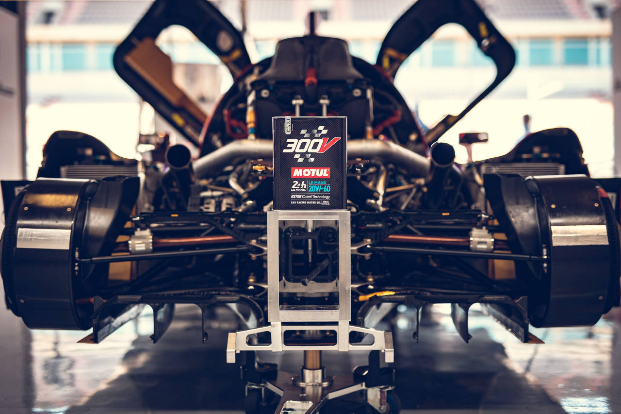 Motul 300V