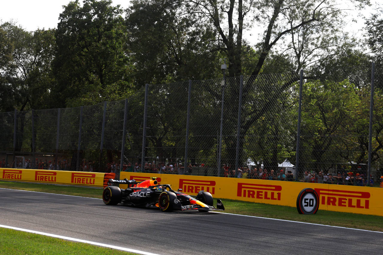 Sergio Pérez Monza 2023